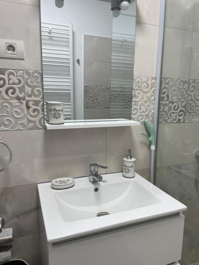 Iany Residence Năvodari Zewnętrze zdjęcie